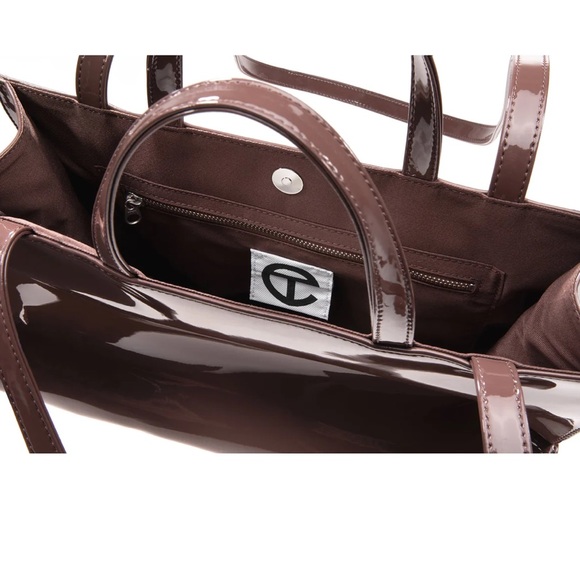 Telfar Chocolate Patent Medium - Picture 4 of 4